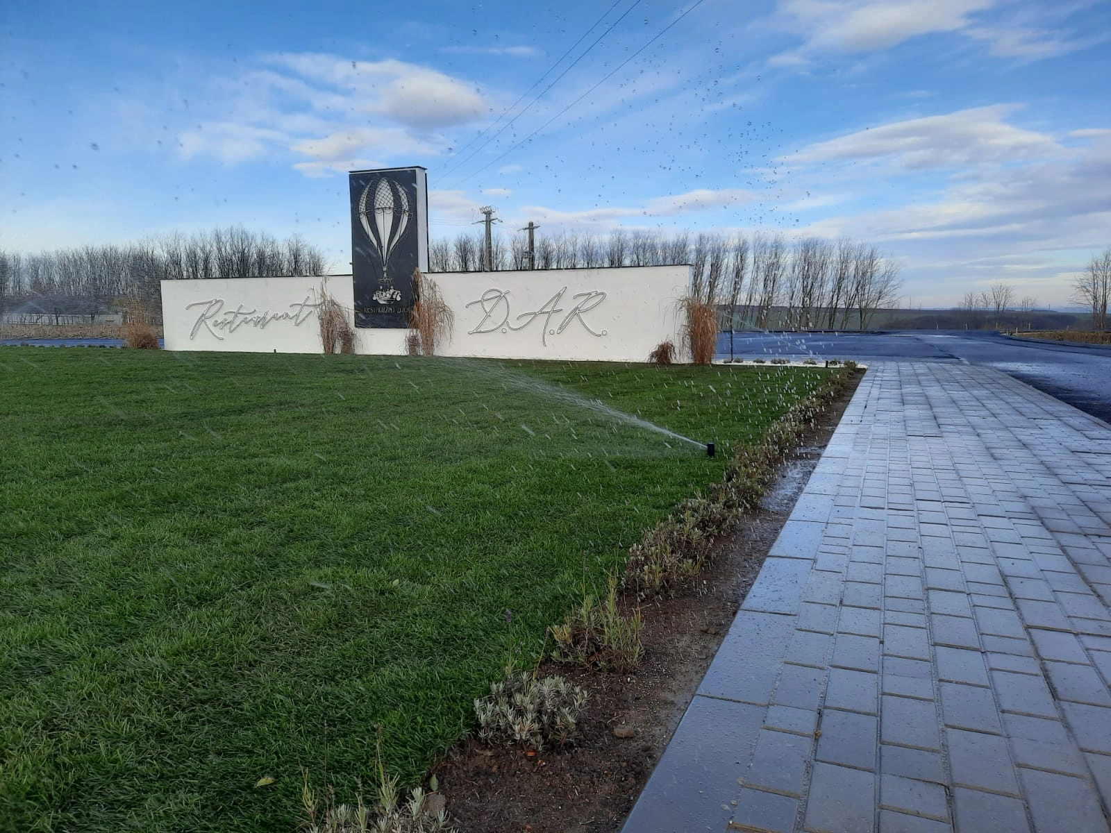 Sisteme complete de irigare si drenaj pentru spatii comerciale in Suceava si imprejurimi